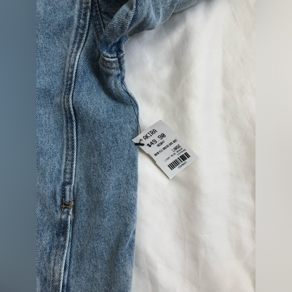 SMOKING KILLS OVERSIZED CARTOON GRAPHIC DENIM JACKET SIZE: LARGE - Picture 5 of 7